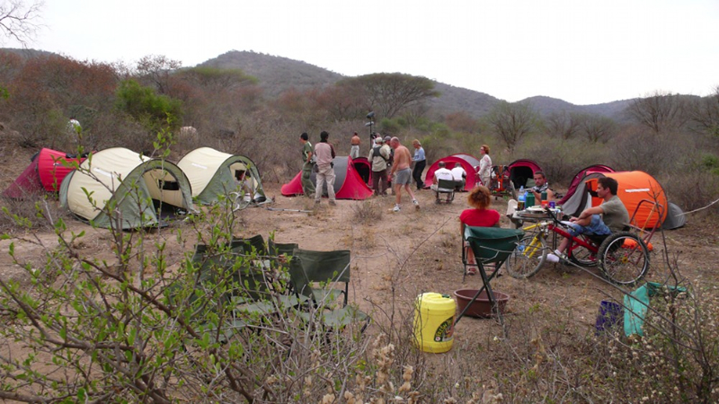 Campement dans le bush