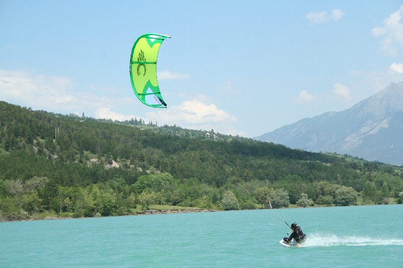Bastos handikite solo