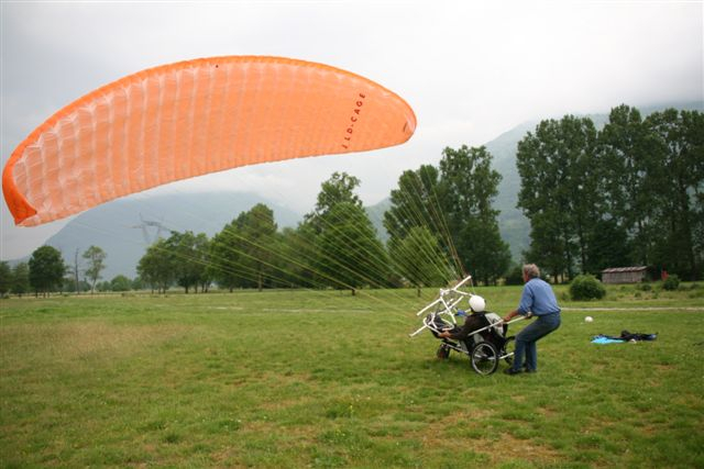 Handi-cage-parapente assis