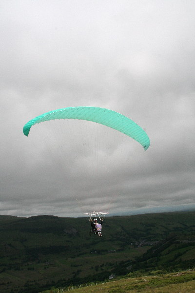 Vol-cage-parapente