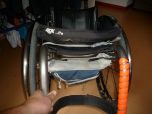 hollister-paraplegique