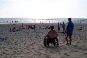 plage-deplacement-handicap