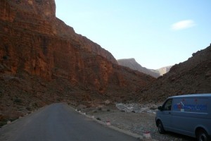 gorges-taudra-escalade-maroc