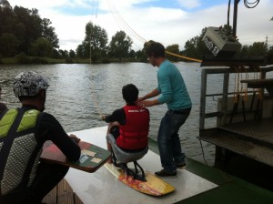 tns-wakeboard-assis