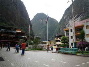 aguas-calientes-machu-picchu-handicap