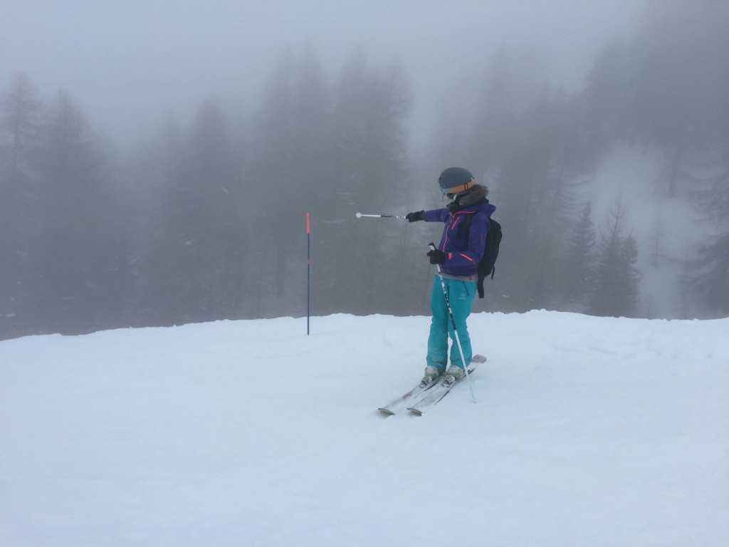 repère-jalons-piste-brouillard