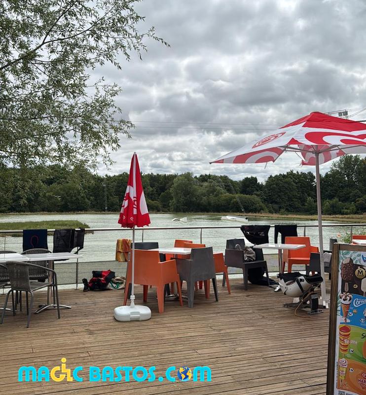 Wakecamp parawake Magic Bastos Anjou Wake Park 2025