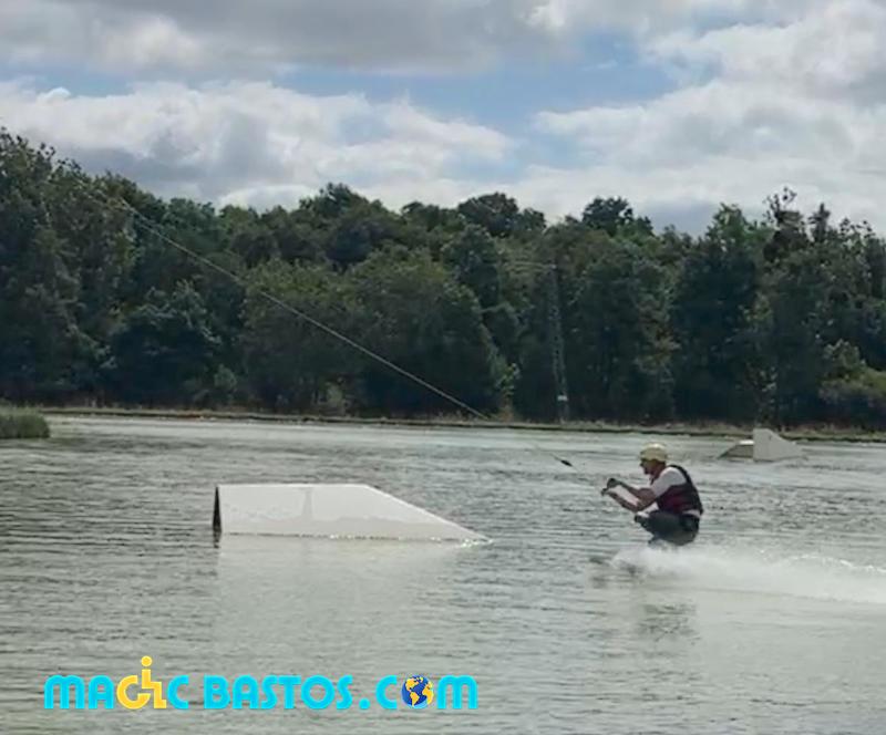 Wakecamp parawake Magic Bastos Anjou Wake Park 2025